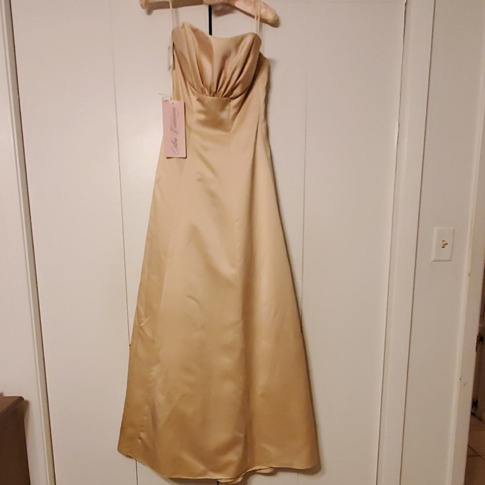 Long prom dresses